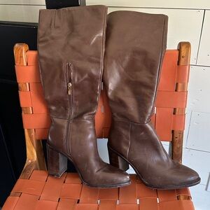 Vince Camuto Parnela Dark Chocolate Leather Boots - 8.5